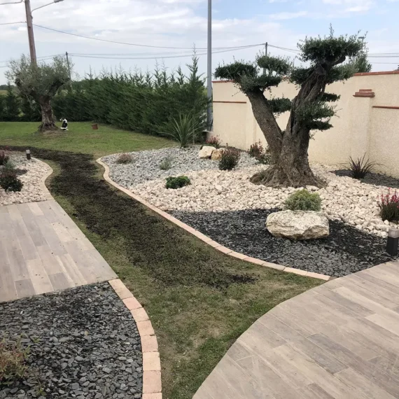 Jardin aménagement massif gabion et olivier plantation Devis pour un jardinier ou paysagiste